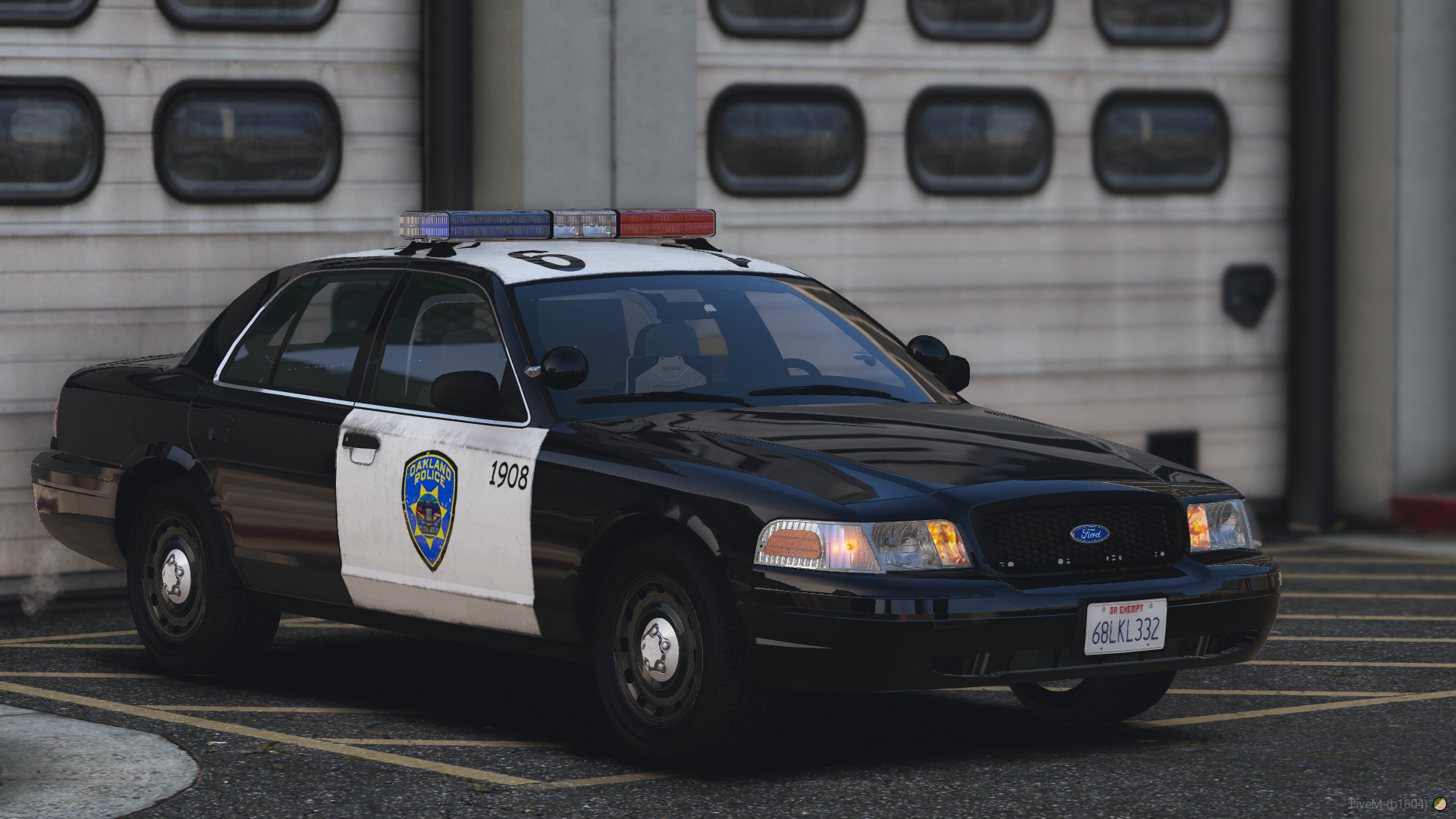 Oakland PD - 2005 CVPI (Whelen Edge)