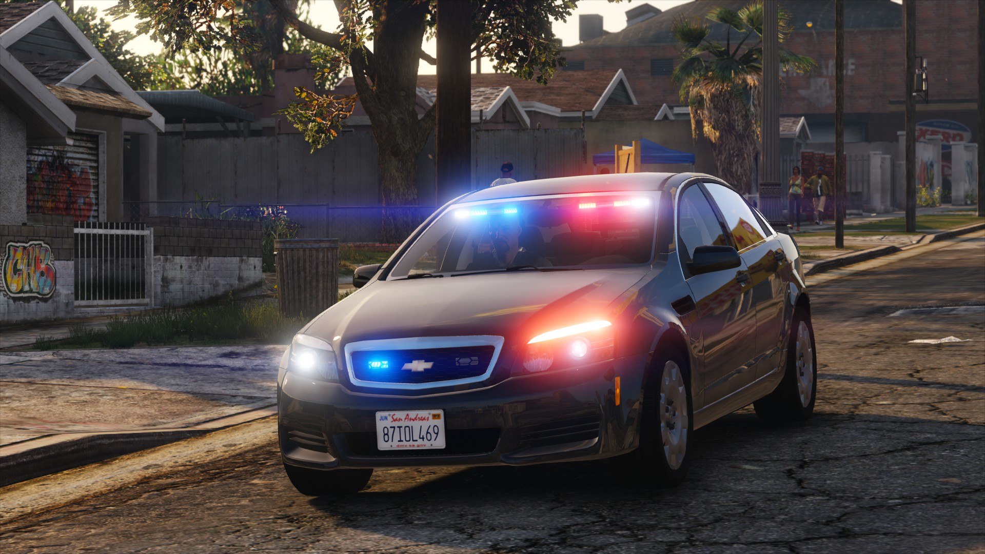 LSPD's Gang Unit responding to Grove Street
